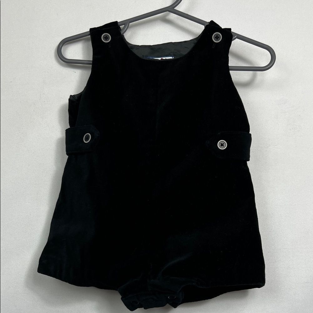 Hartstrings Black velvet cotton formal holiday romper size 0-3 months